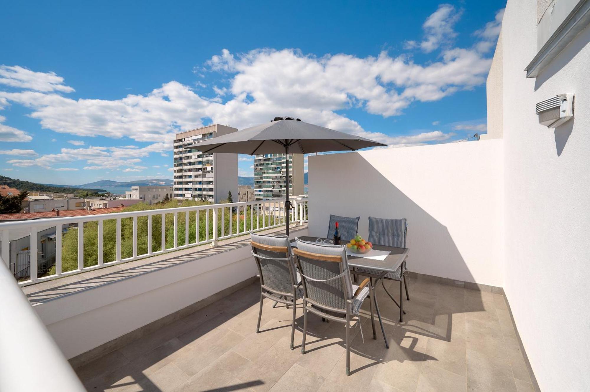 Comfortable Apartment Split Exterior foto