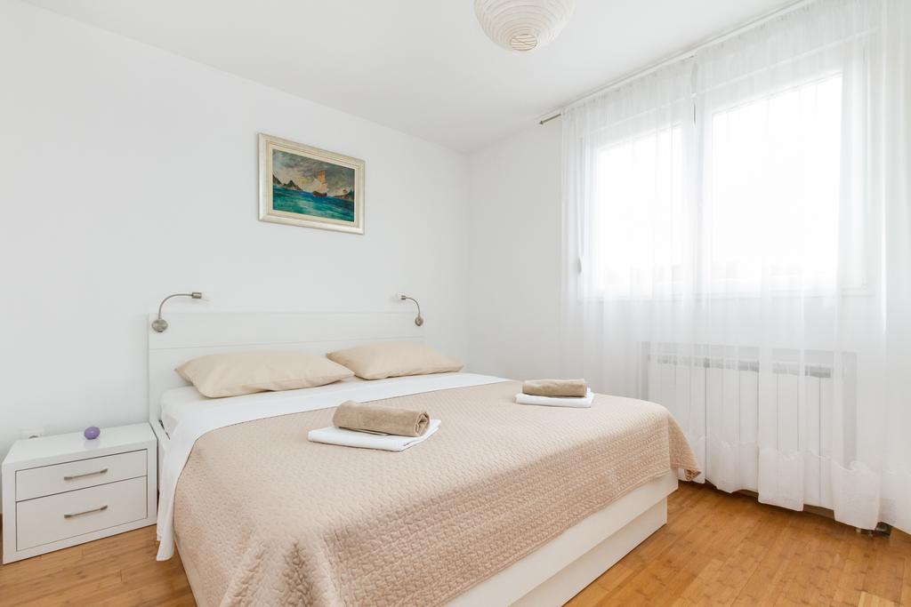 Comfortable Apartment Split Zimmer foto