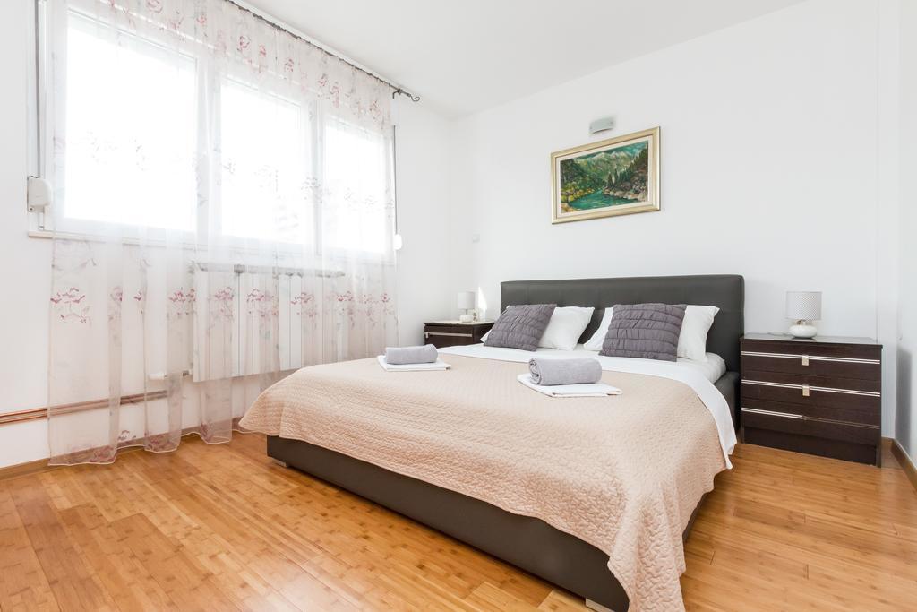 Comfortable Apartment Split Zimmer foto